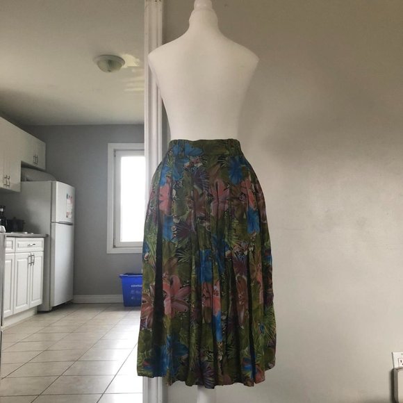 Handmade floral midi skirt - Picture 2 of 4